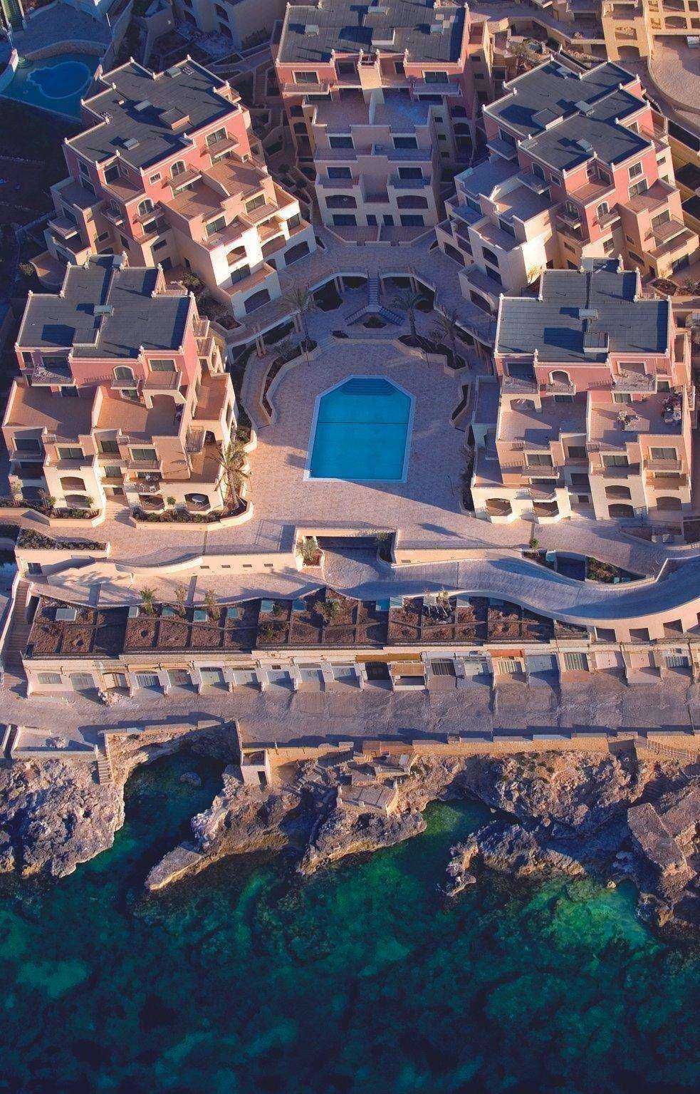 Tas-Sellum Residences